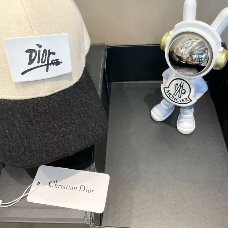 Christian Dior Caps